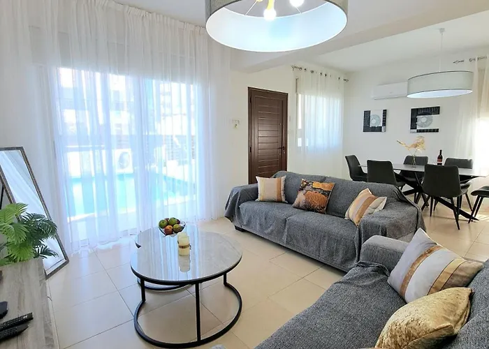 Villa Serenity Pearl At The Sea