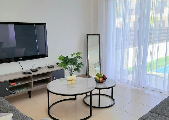 Serenity Pearl At The Sea Villa