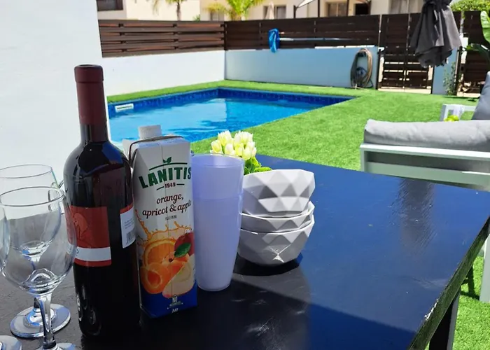 Serenity Pearl At The Sea Villa Protaras