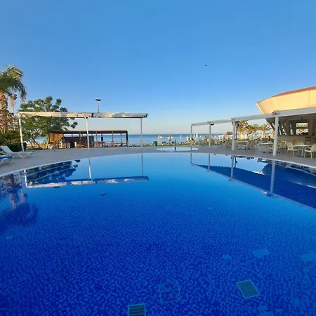 Serenity Pearl At The Sea * 프로타라스