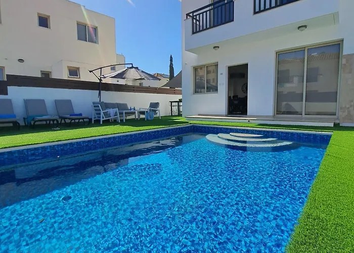 Serenity Pearl At The Sea Vilă